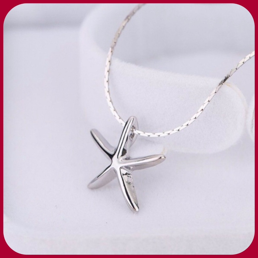 Elegant Starfish Necklace